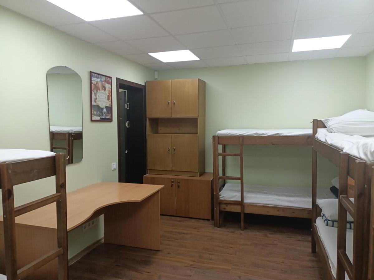 Hostel Krone Gok Zatishok Київ Екстер'єр фото