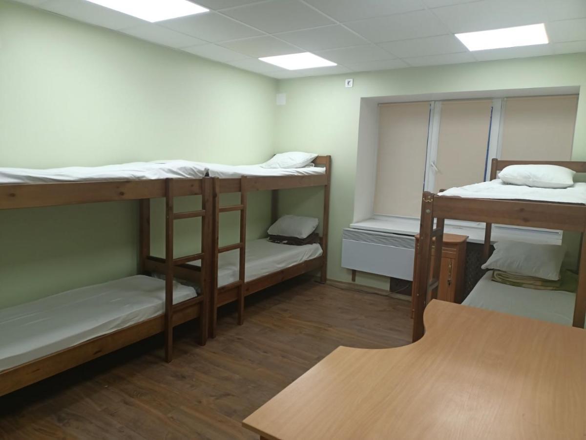 Hostel Krone Gok Zatishok Київ Екстер'єр фото
