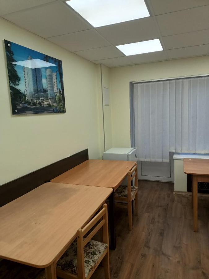 Hostel Krone Gok Zatishok Київ Екстер'єр фото