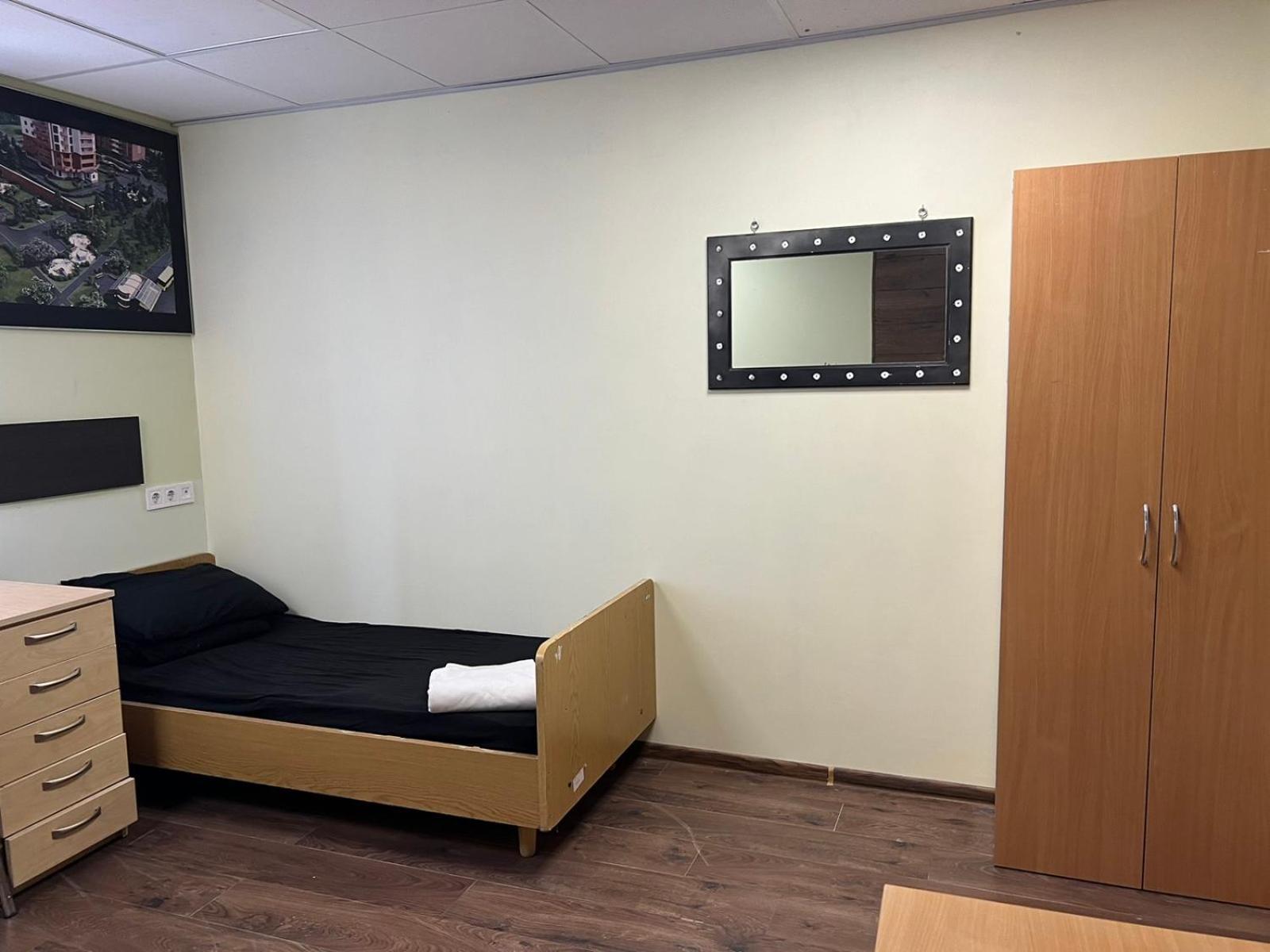 Hostel Krone Gok Zatishok Київ Екстер'єр фото