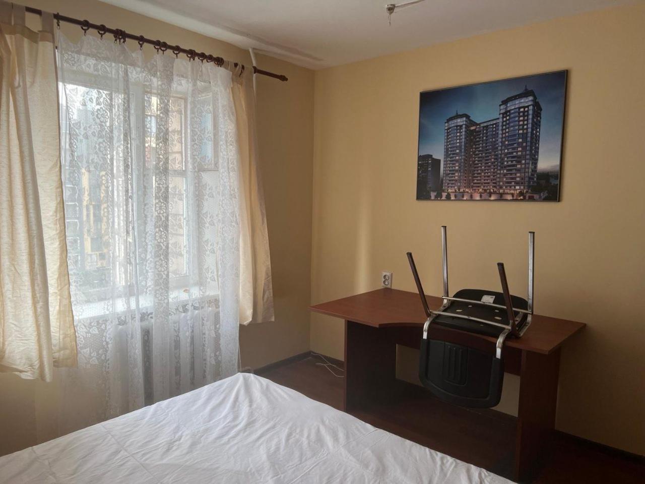 Hostel Krone Gok Zatishok Київ Екстер'єр фото